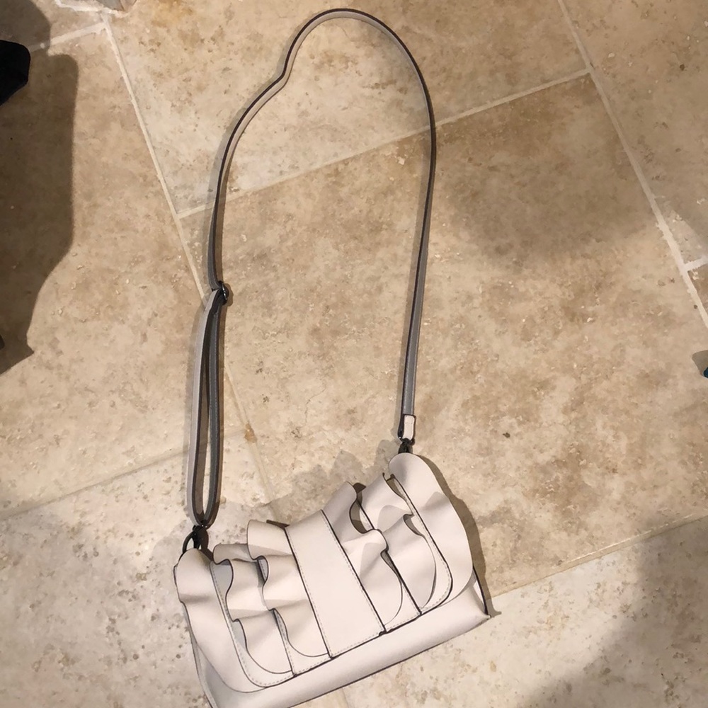 Jessica Simpson purse